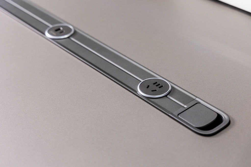 Integrated desktop power module detail